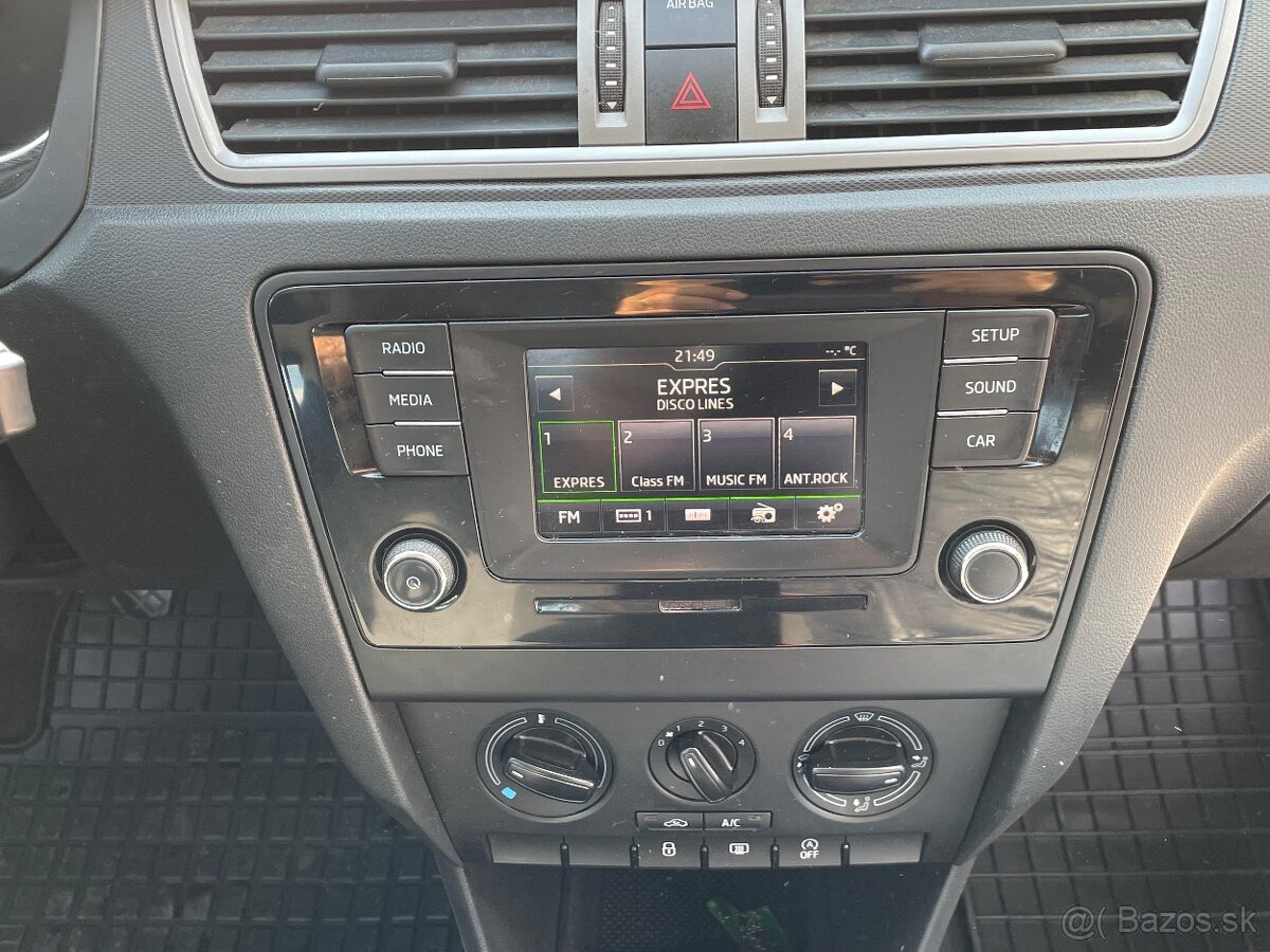 Škoda Rapid 1.2 TSI 110k Ambition - 10