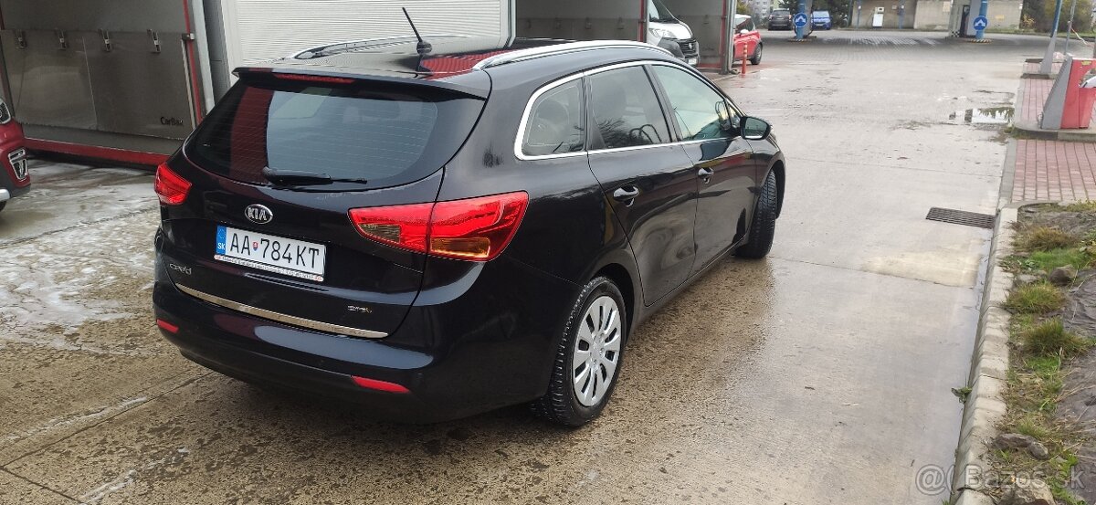 Predám Kia ceed SW možný odpočet DPH - 10