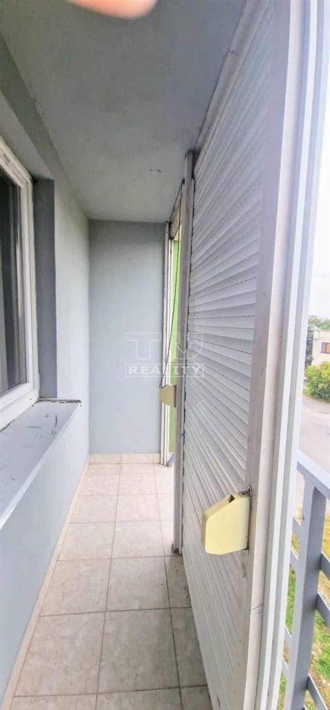 Na PREDAJ slnečný 2izbový byt /64m2/ v Trebeľovciach. - 10