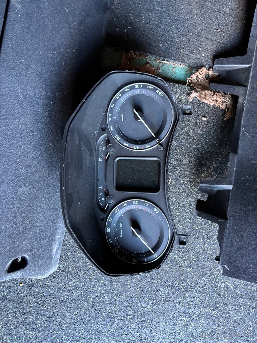 Octavia II 1.9tdi 77kw ND - 10