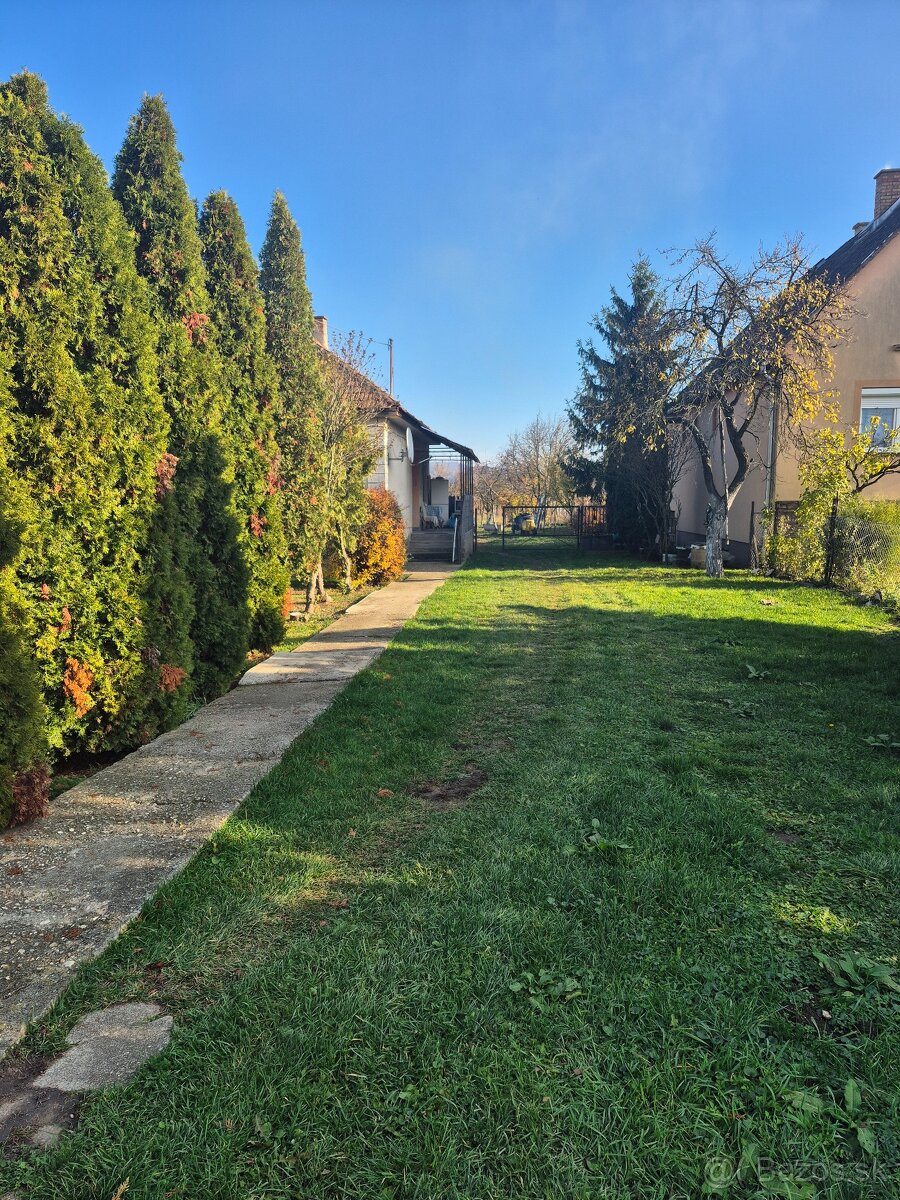 RD v Méra, na peknom pozemku - 10