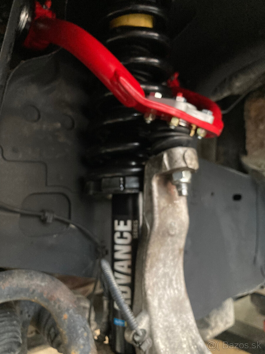 Jeep Commander 3.0 CRD - 10