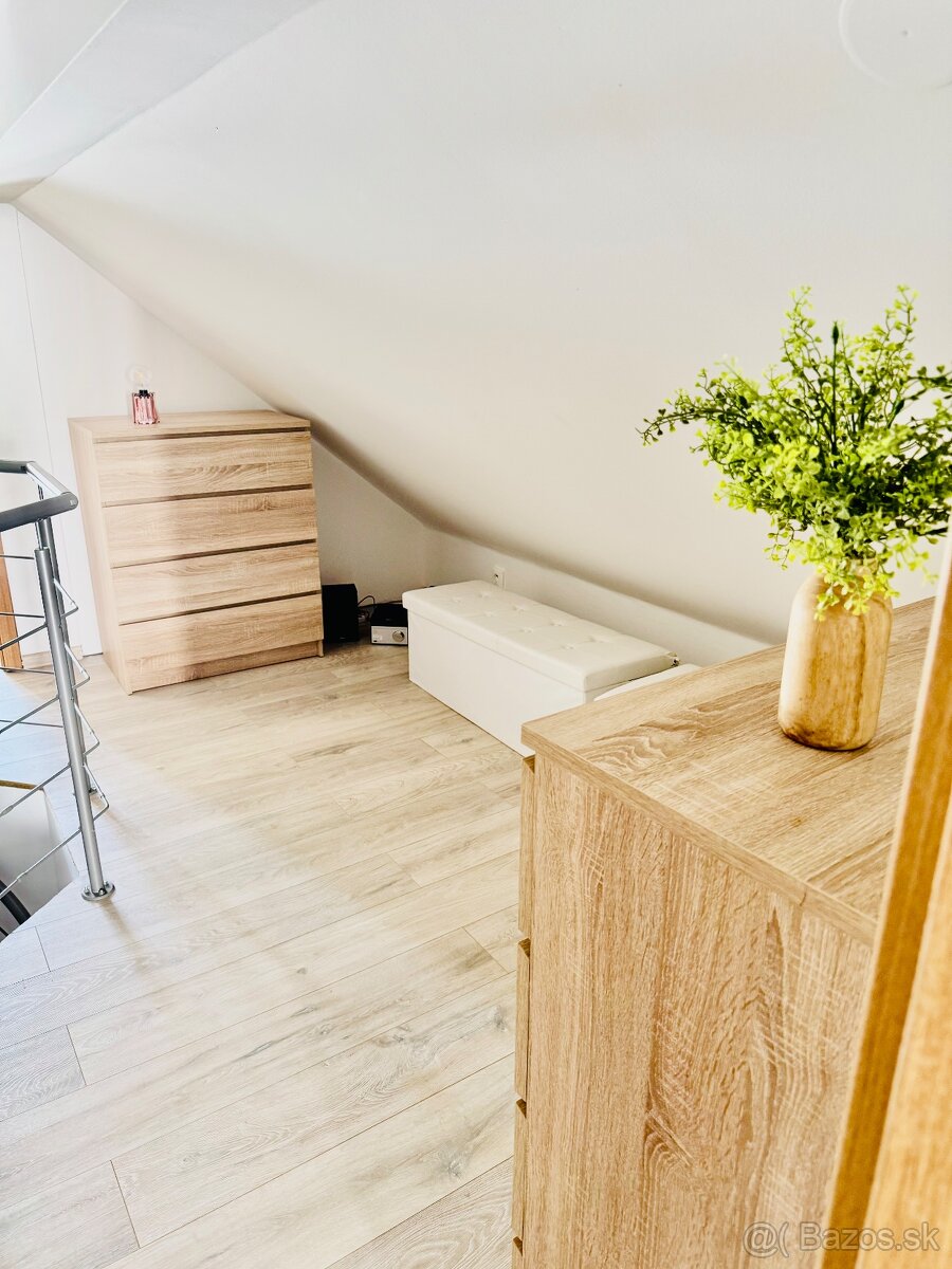 Predáme dom blízko centra Trenčína - 10