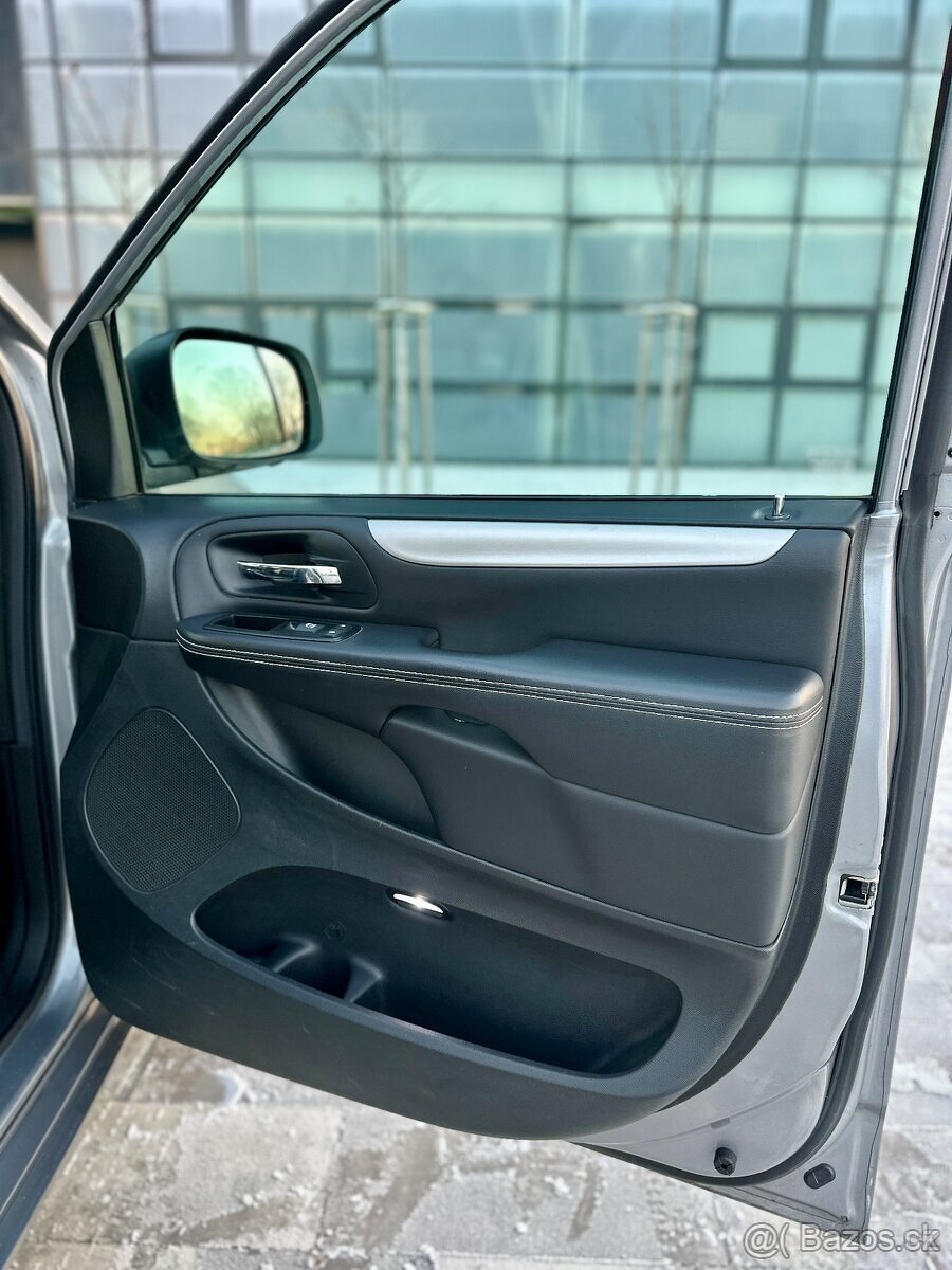 Dodge 3.6 Grand Caravan 7míst - 10