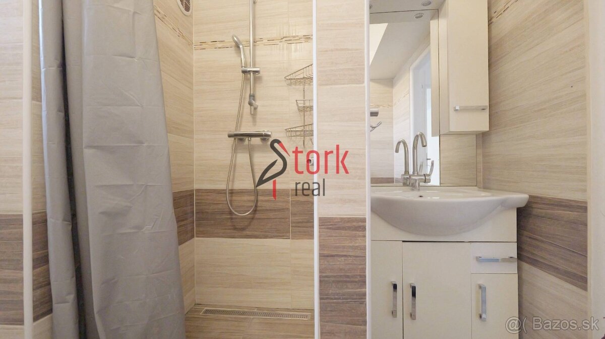 Na predaj obchodný / nebytový priestor - Považská Bystrica - 10