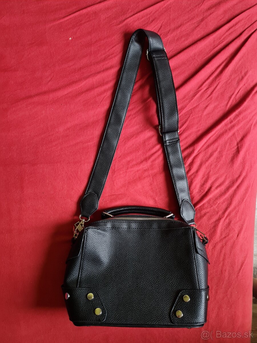 Čierna dámska kabelka - 10
