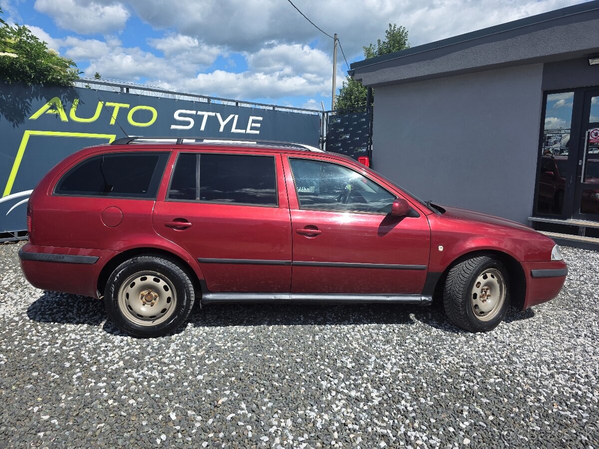 Škoda Octavia Combi 1.9 TDI TOUR - 10