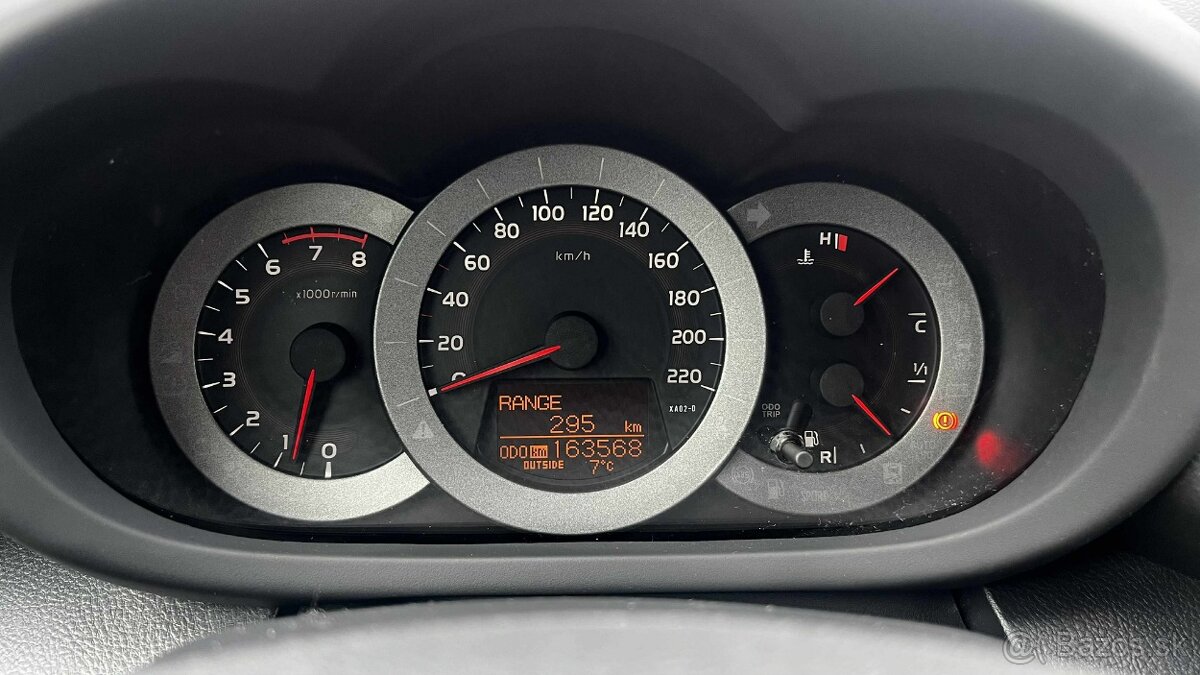 Toyota RAV4 2.0 benzin - 10