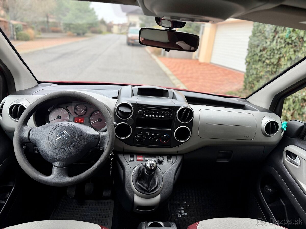 CITROEN BERLINGO MULTISPACE 7-MIESTNE / 1,6 HDI PRVÝ MAJITEĽ - 10