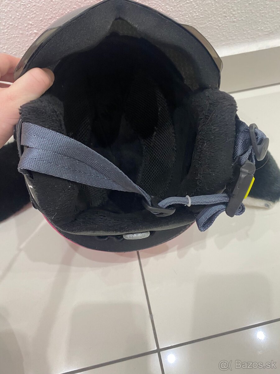 Detská lyžiarska prilba zn. Cébé - 10