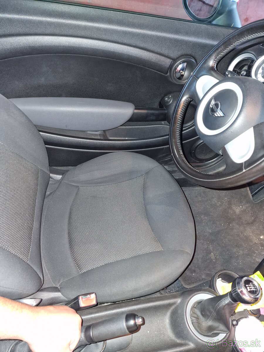 Mini cooper cabrio 2012 1.6 benzín 85 kw - 10