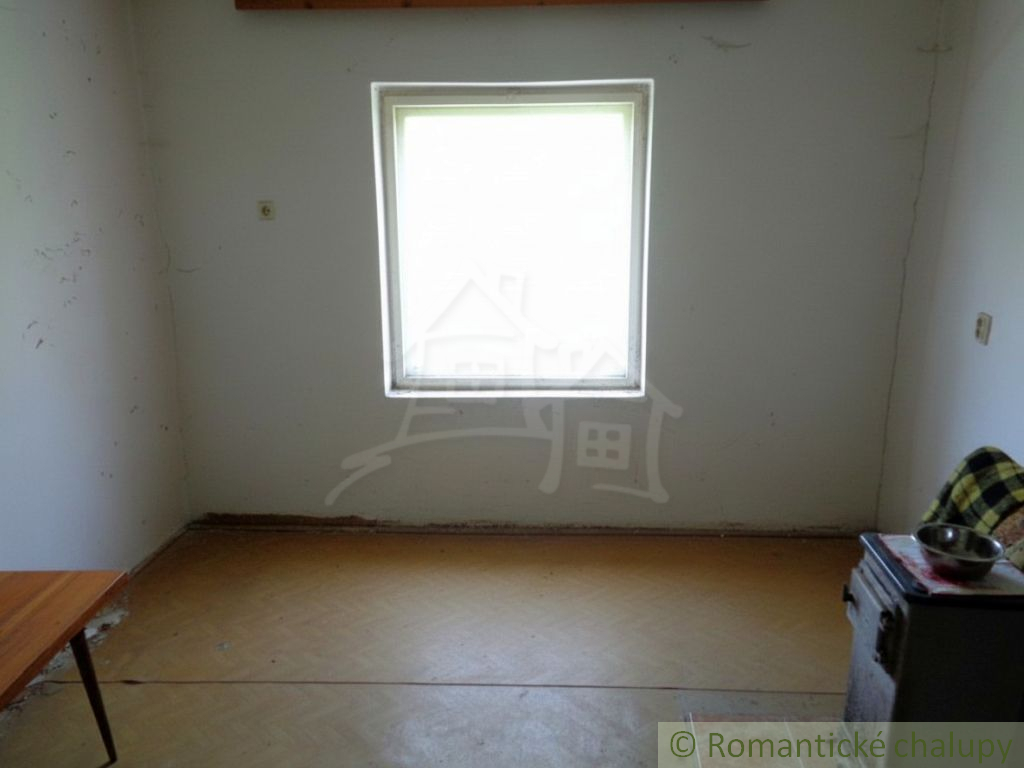 Chalúpka v malebnom prostredí Korytárok - 10