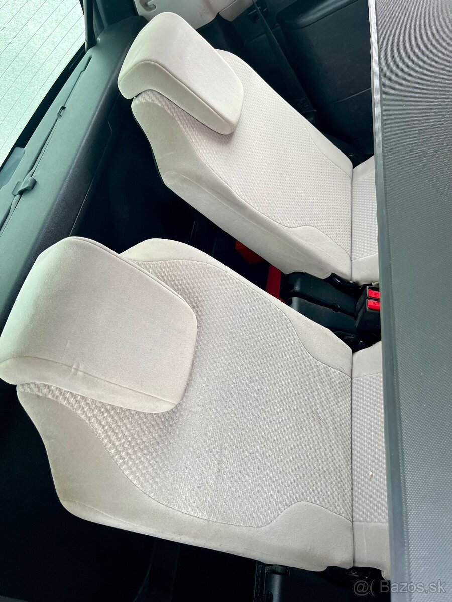 CITROËN GRAND PICASSO - 10