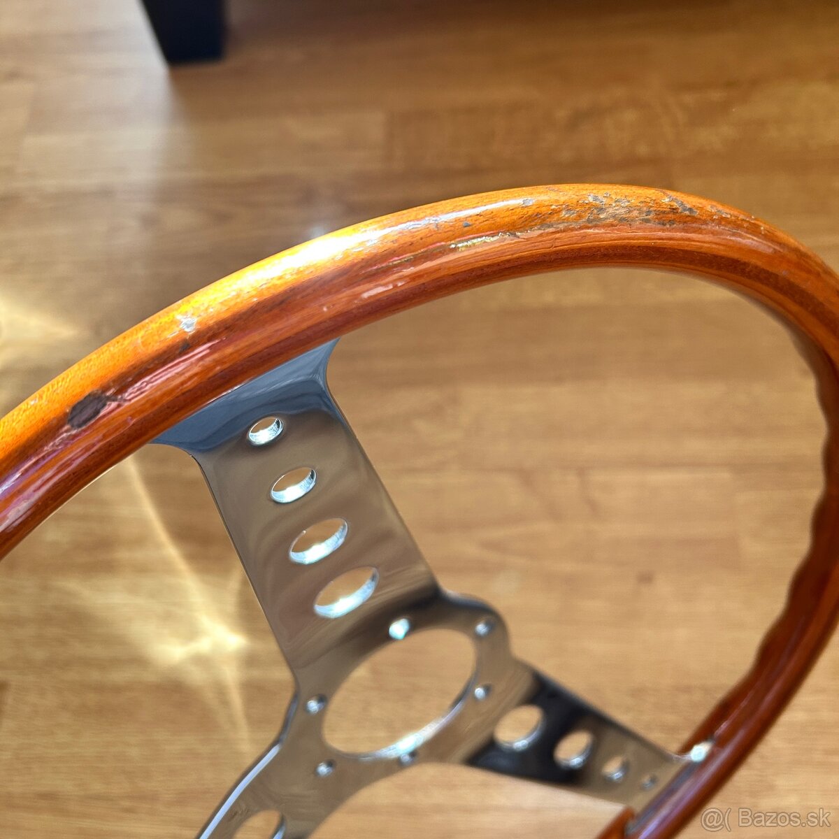 Dobovy dreveny volant Personal - 10