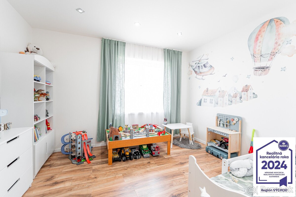 5 izbový rodinný dom v krásnom prostredí, obec Trsťany - 10