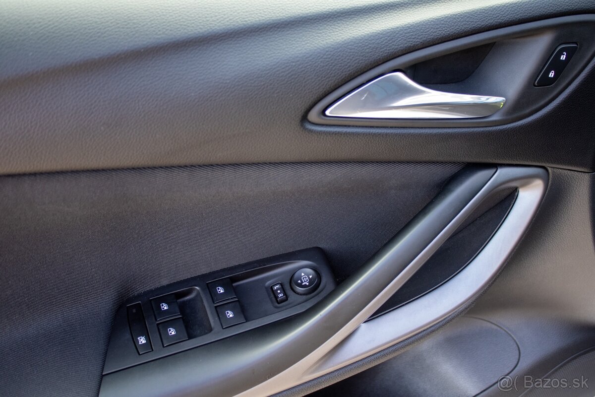 Olel ASTRA 1,6 CDTI 81 KW ENJOY - 10