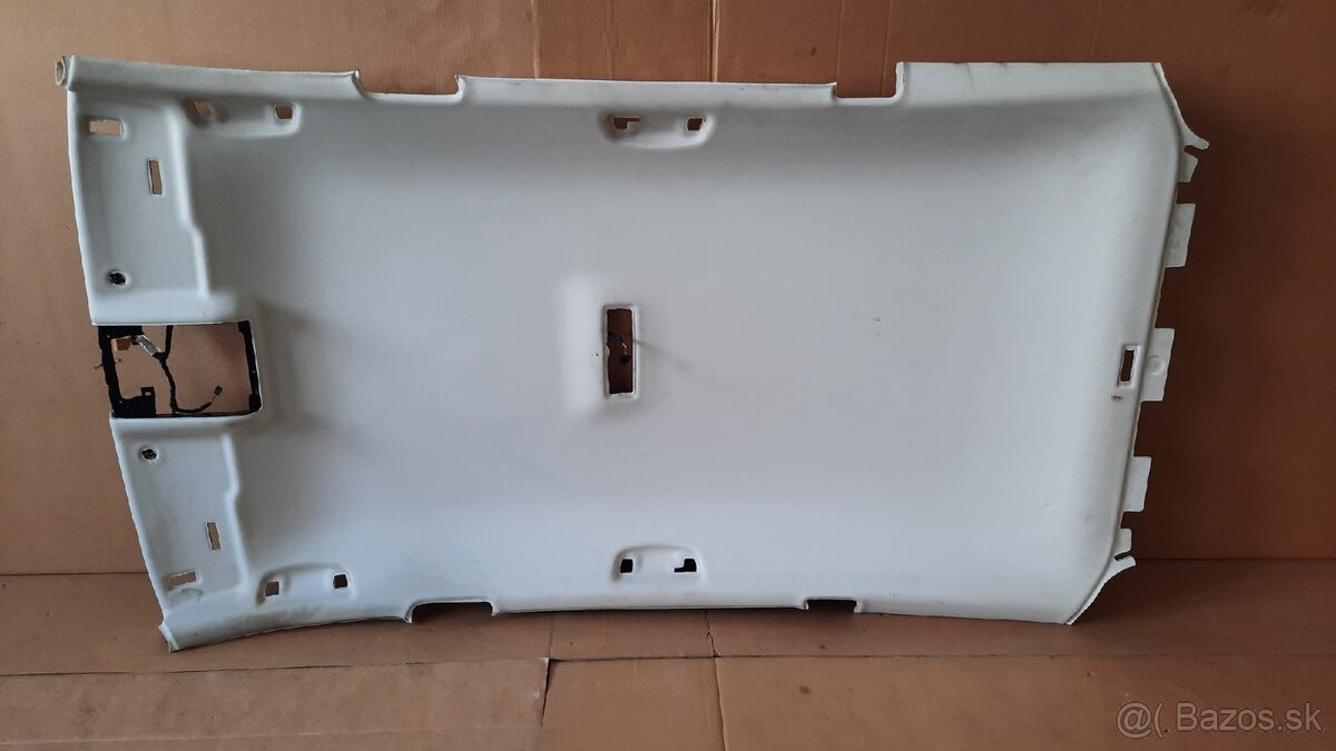 rozpredám interiér Passat B8 - 10