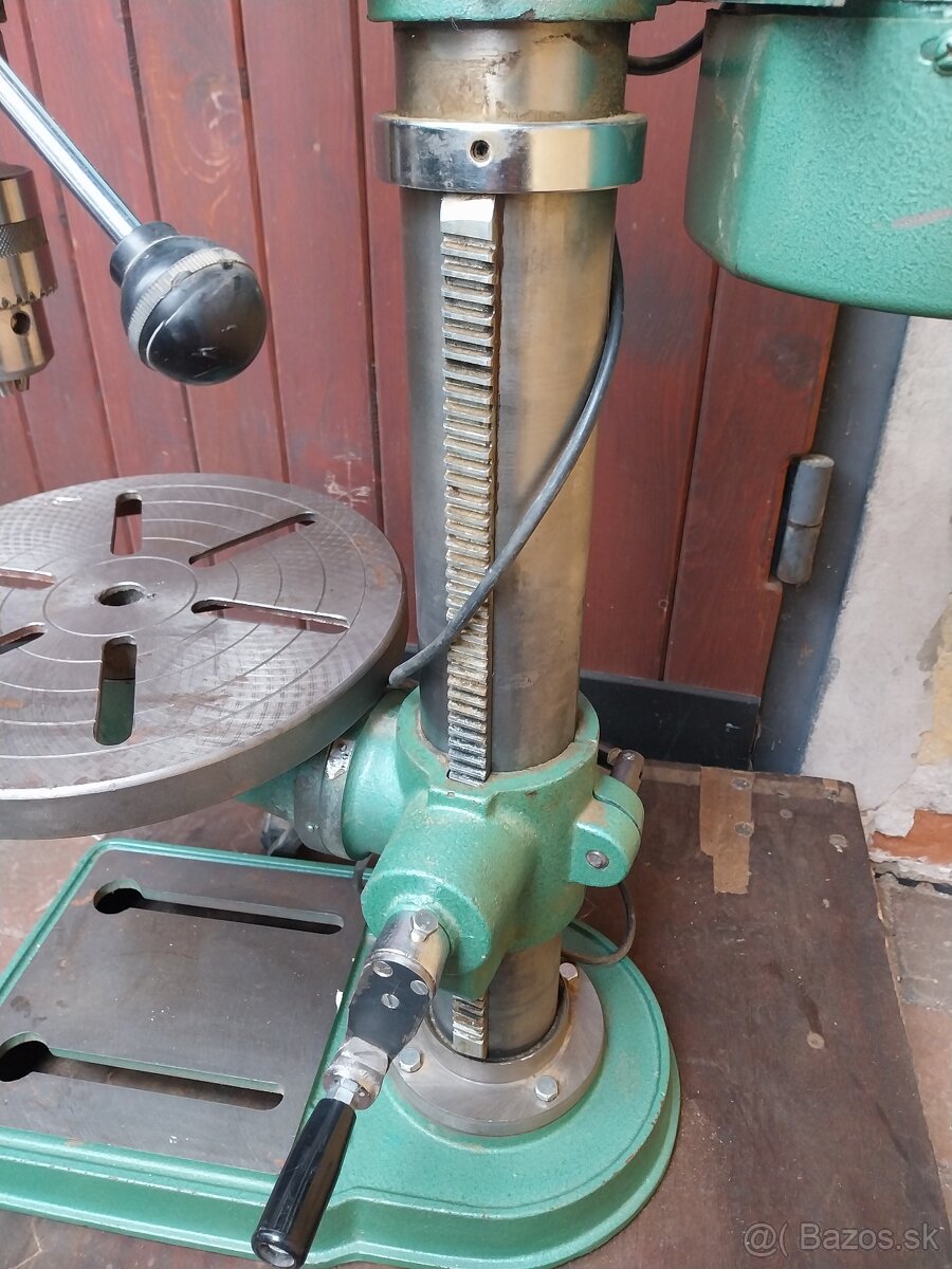 Stojanova vŕtačka 5 - 10