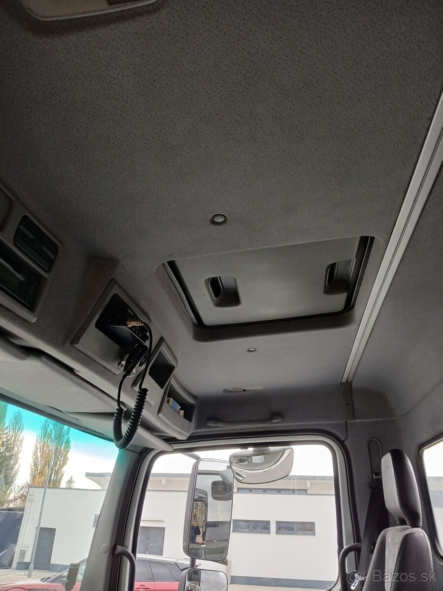 Mercedes Benz Atego1218 - 10