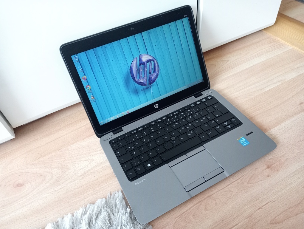 predám 12" HP elitebook 820 g1 / Intel core i5 / 8gb ram - 10