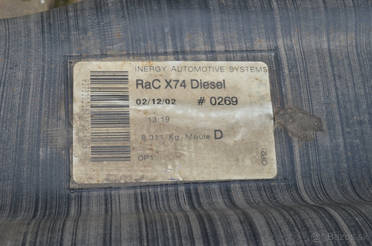 Palivová nádrž Renault Laguna2 - 10