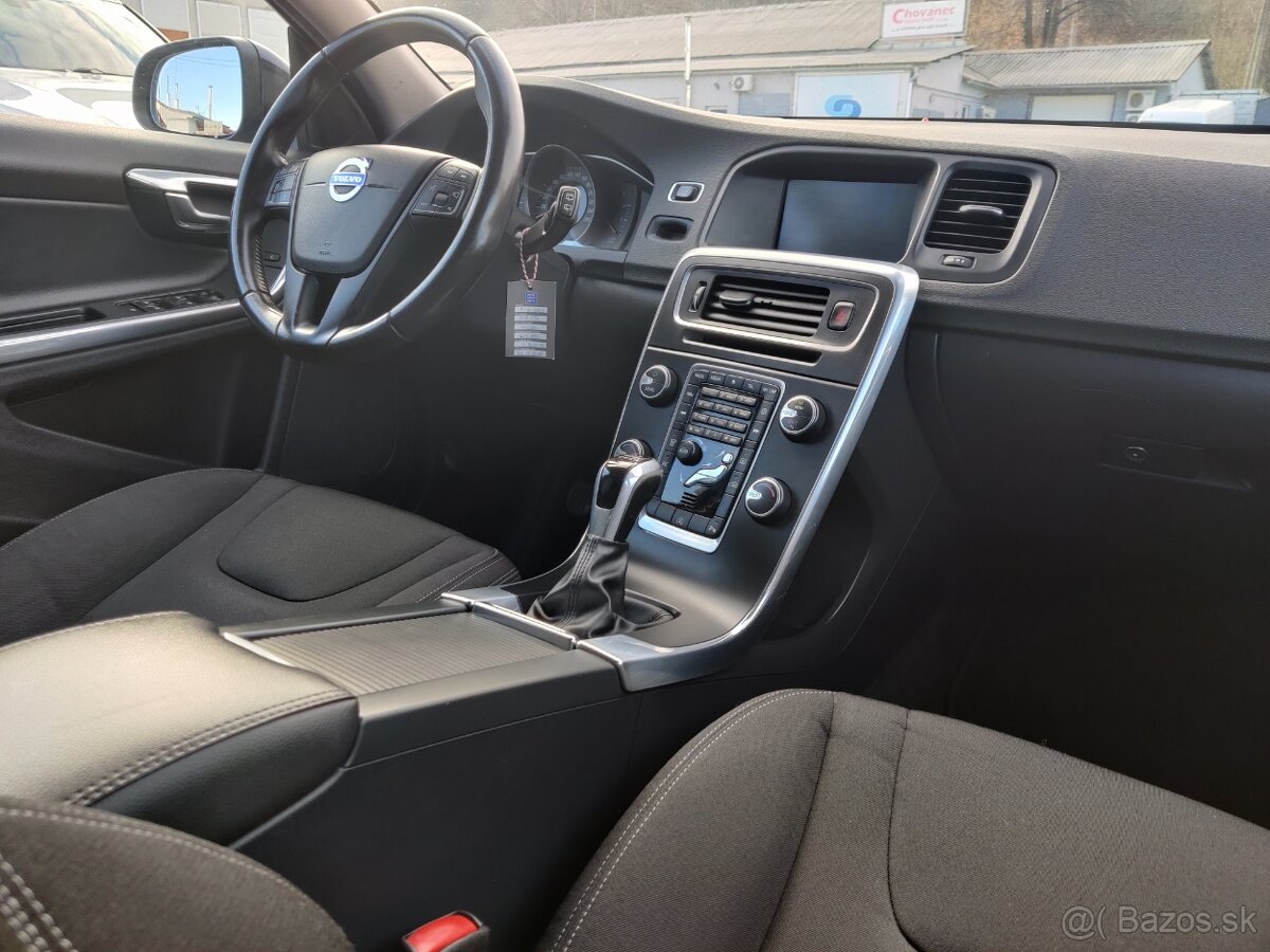 Volvo V60 - 10