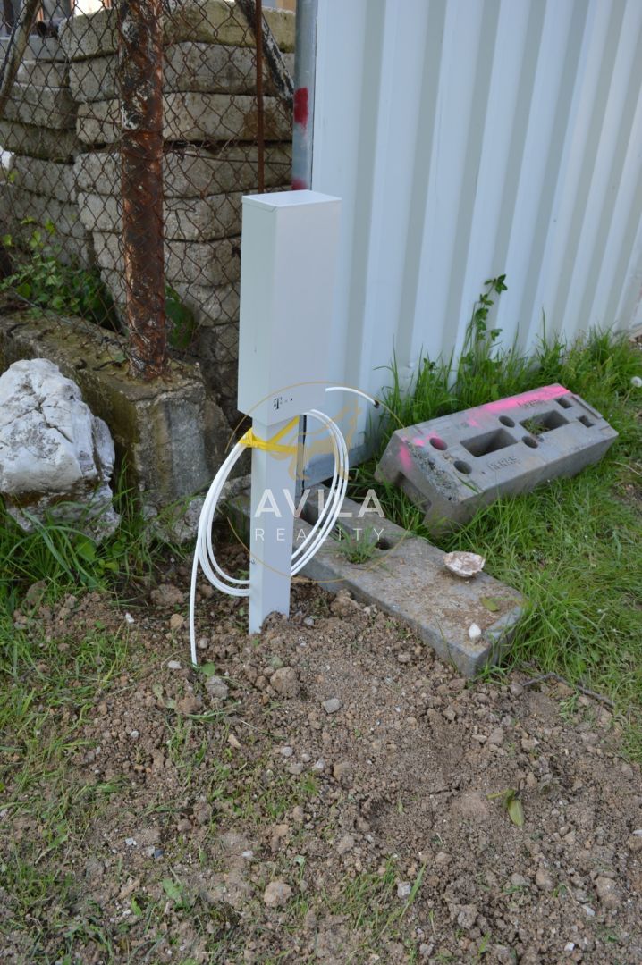 TOP NA PREDAJ: zaujímavý pozemok 740m2 - Smolenice - 10