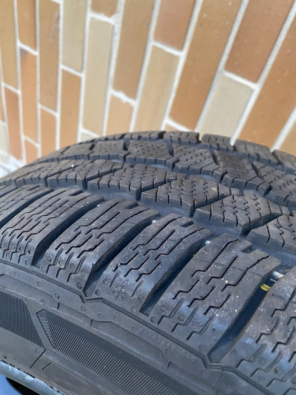 VW MULTIVAN, TRANSPORTER...215/60 R17 C zimné komplety orig. - 10