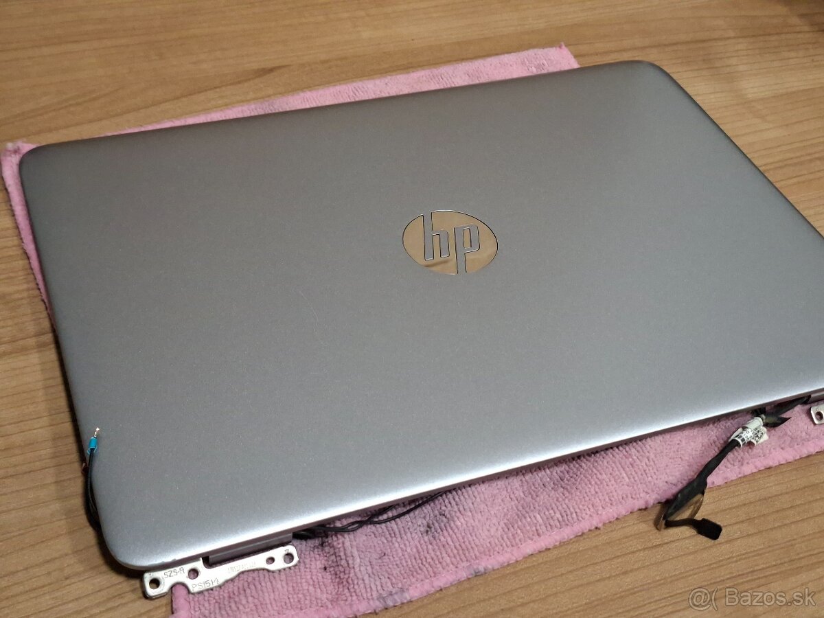 display z notebooku HP EliteBook 840 G3 - 10
