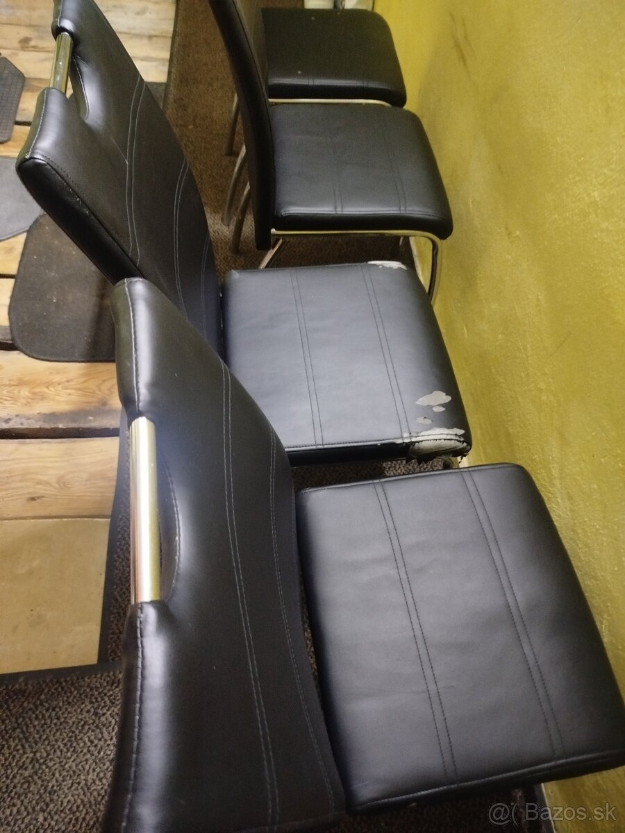 Jedálenské stoličky 4 ks predám. - 10