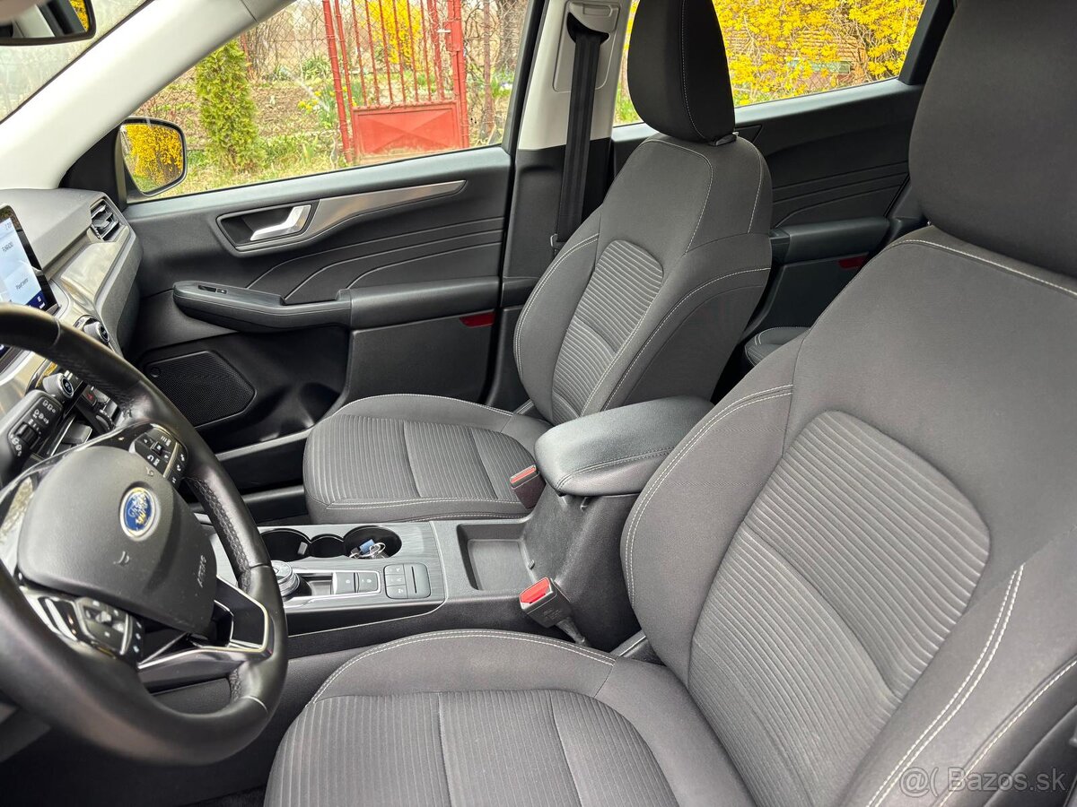 Ford Kuga 1.5 TDCi EcoBlue 120k Titanium X A/T - 10