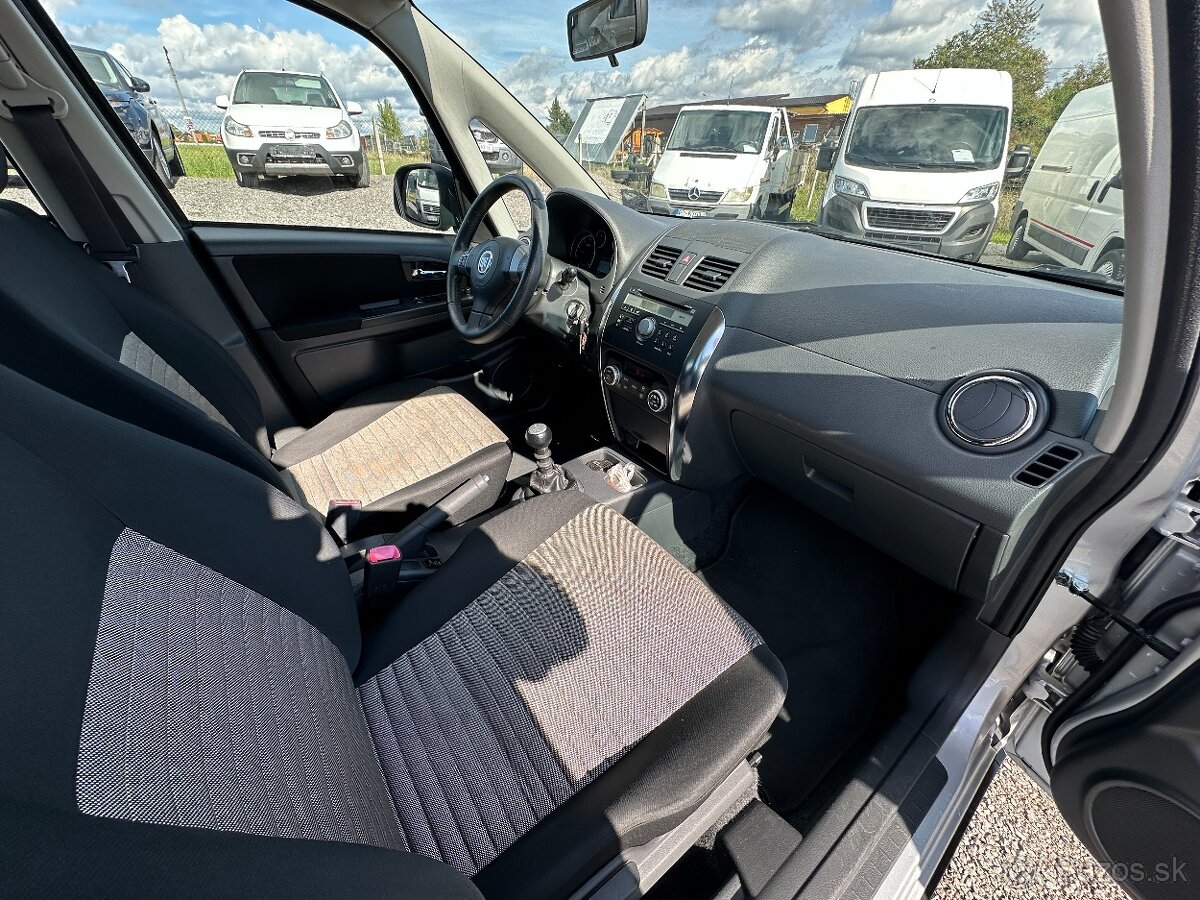 Fiat Sedici 2.0 MultiJet Emotion 4x4 - 10