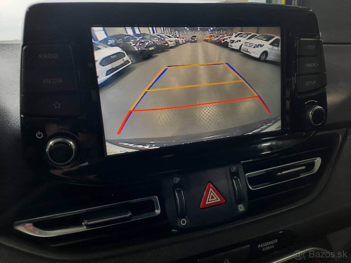 Hyundai i30 CW 1.6 CRDi Comfort - 10