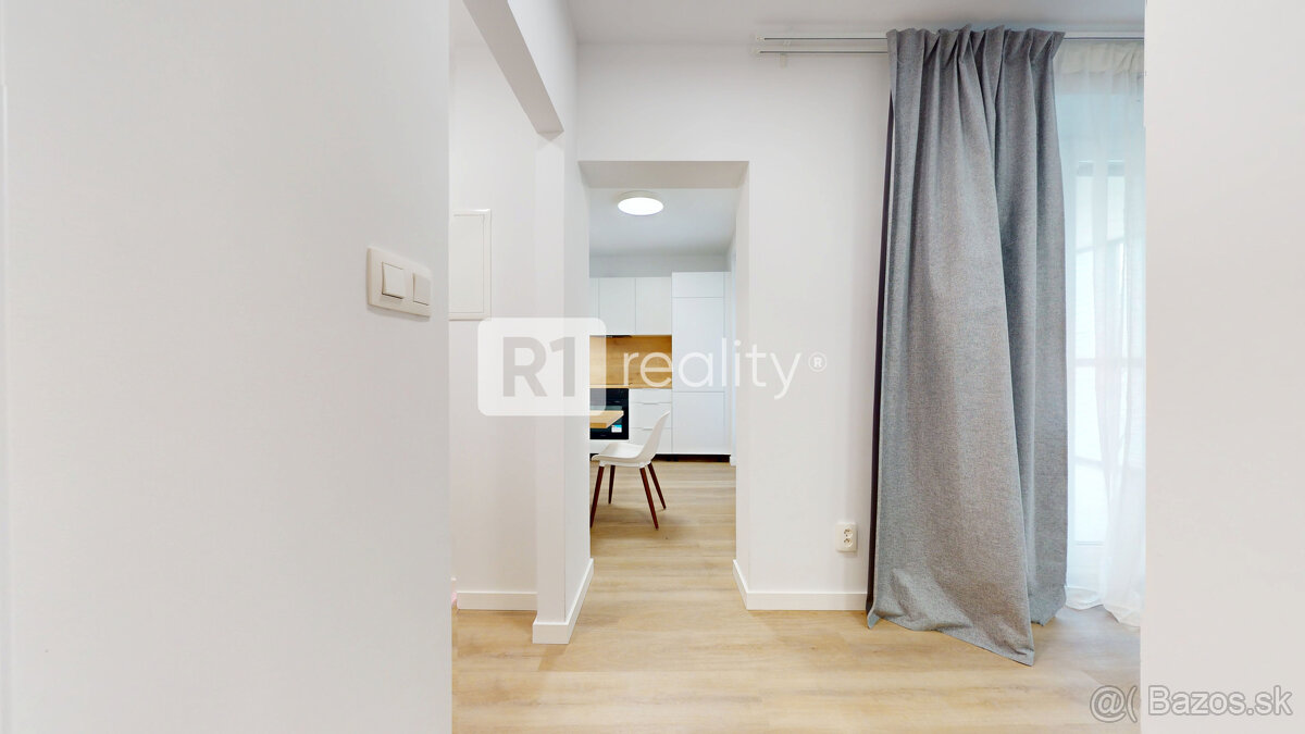 Jedinečný 2 izbový byt 53,2 m2+ 11 m2 terasa + parking, Pieš - 10