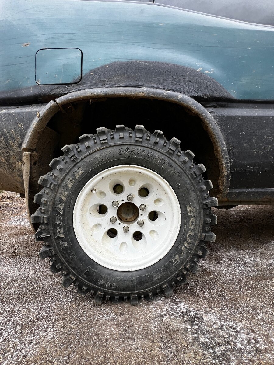 Nissan terrano 2 2.7td - 10