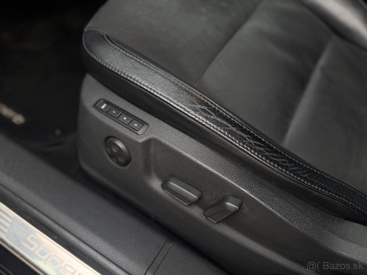 Škoda Superb 2.0 TDI 103kW Elegance 2009 - 10