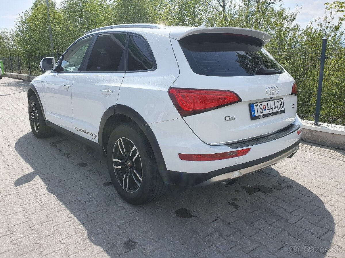 Predám Audi Q5 2,0tdi allroad paket - 10