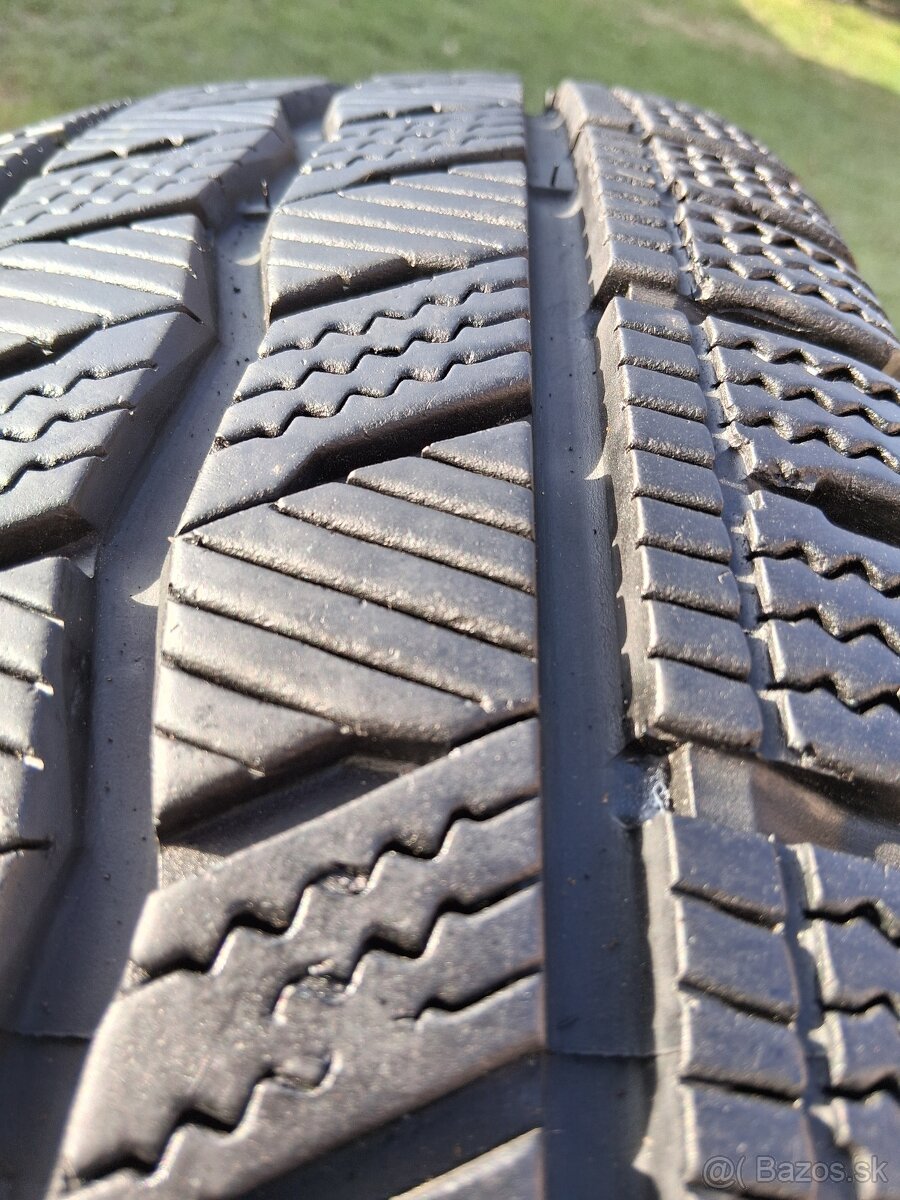 195/70 r15C zimne pneumatiky - 10