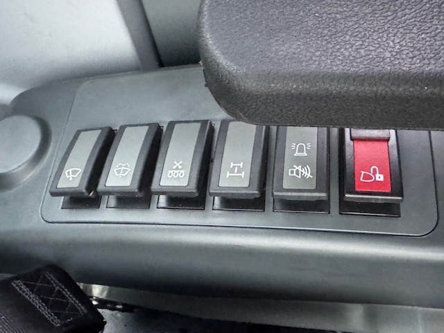 Pásový bagr Eurotrac HE20 - 10