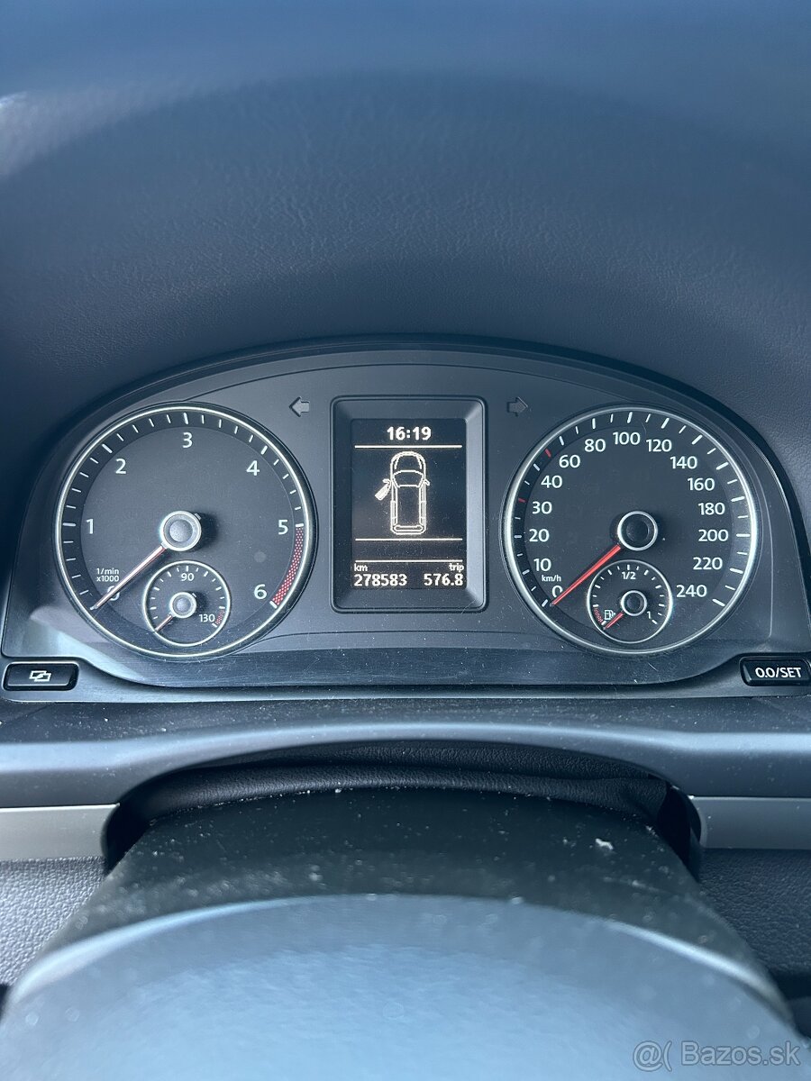 Volkswagen Touran 1.6 TDi 77kw - 10