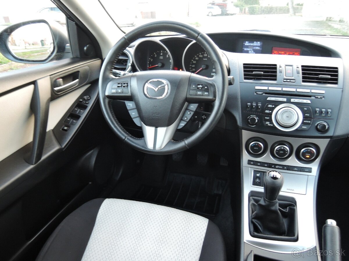 Mazda 3, 1,6i 16V Servis DualKlima 2010 - 10