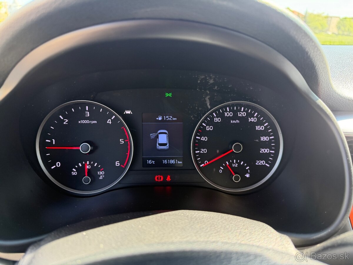 KIA STONIC 1.6CRDI PLATINUM - 10