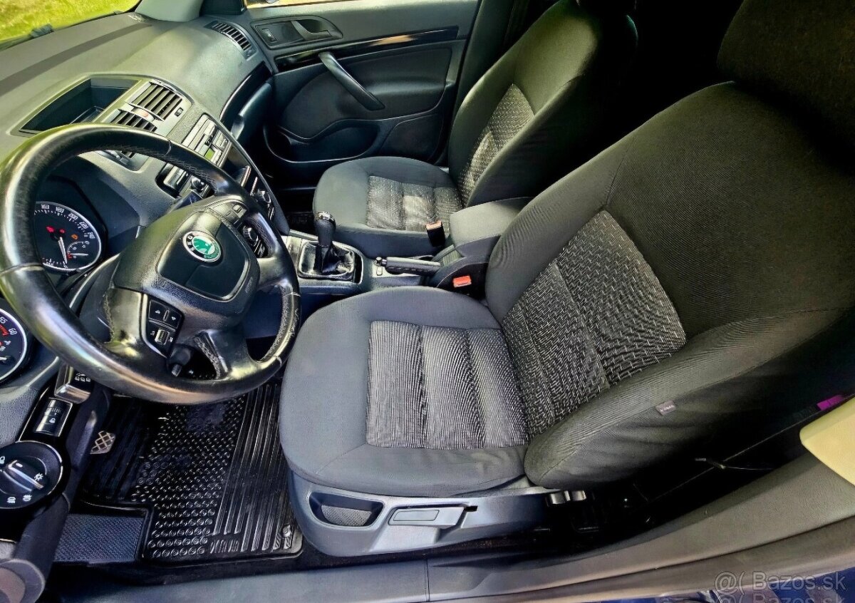 Škoda Octavia 2/1.6TDi 77kw/Common Rail/12/2011 - 10