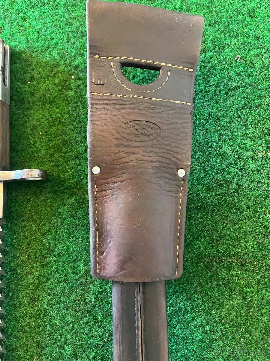 Švajčiarsky Bodak s pilou - 10