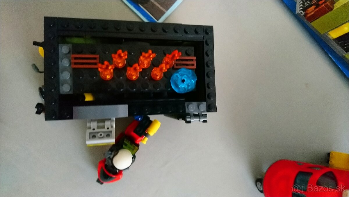 Predám Lego stavebnicu 60108 Hasičská stanica. - 10