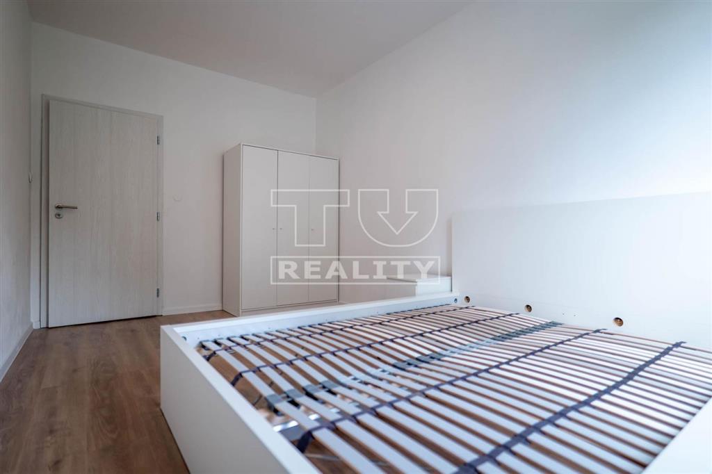 Rezervované2-izbový byt po novej rekonštrukcii –... - 10