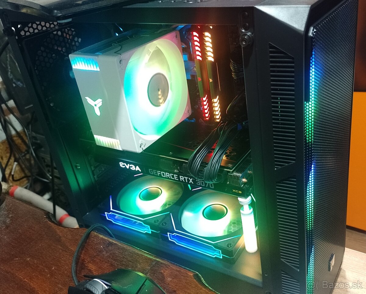 Predám výkonný PC – Ryzen 5 / RTX 3070 / 16GB RAM / 3× disk - 10