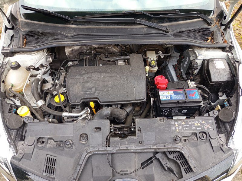 Predám Renault Clio r.v. 2016 , 39 964km - 10