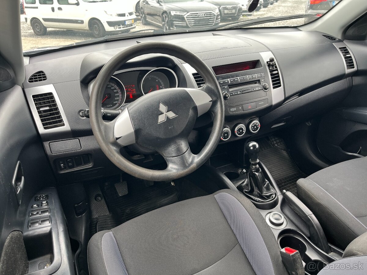 Mitsubishi Outlander 2.0 DI-D Instyle 4×4 - 10