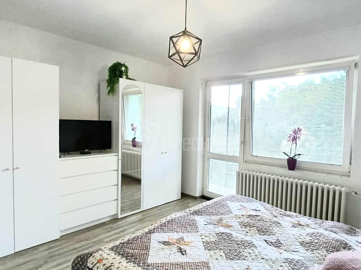 Na predaj veľký útulný RD v krásnom prostredí - Kol… - 10